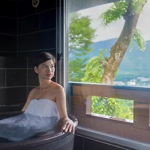 Livemax Sengokuhara 3*, Hakone Giappone