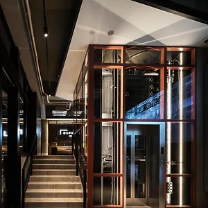 Bespoke Shinjuku 3*, Tokyo Japan